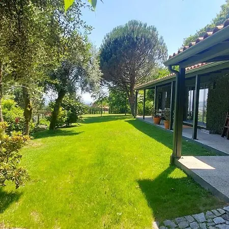 Casas Da Tapada Briteiros Casa Dos Ficos غيمارايش